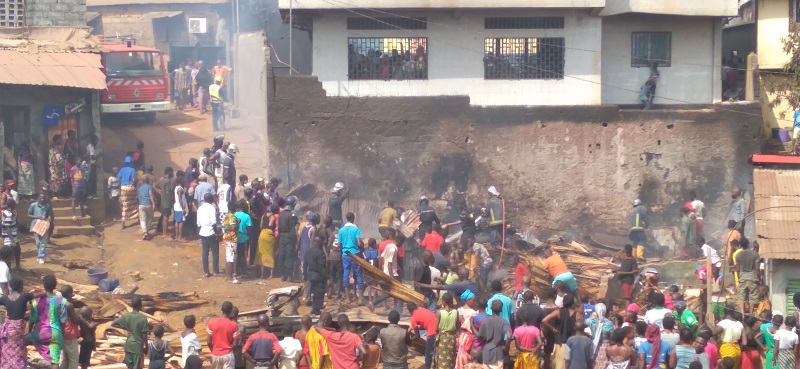 Guinée/Société : Une maison et  son contenu décimés par   un incendie  à Hafia