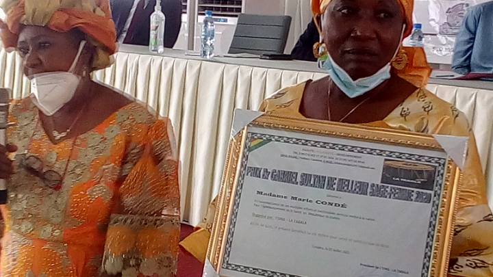 Guinée/Santé : Un  Prix de  meilleure sage-femme de Guinée décerné à  Madame Marie Condé