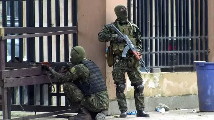 Guinée: Deux (02)  militaires des forces spéciales radiés des forces armées