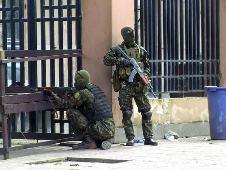 Guinée: Deux (02)  militaires des forces spéciales radiés des forces armées