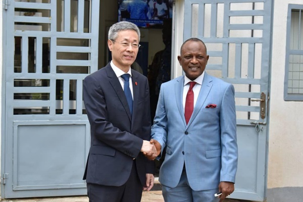 Guinée-Coopération: Le président Mamadi Doumbouya invité au Sommet Chine-Afrique