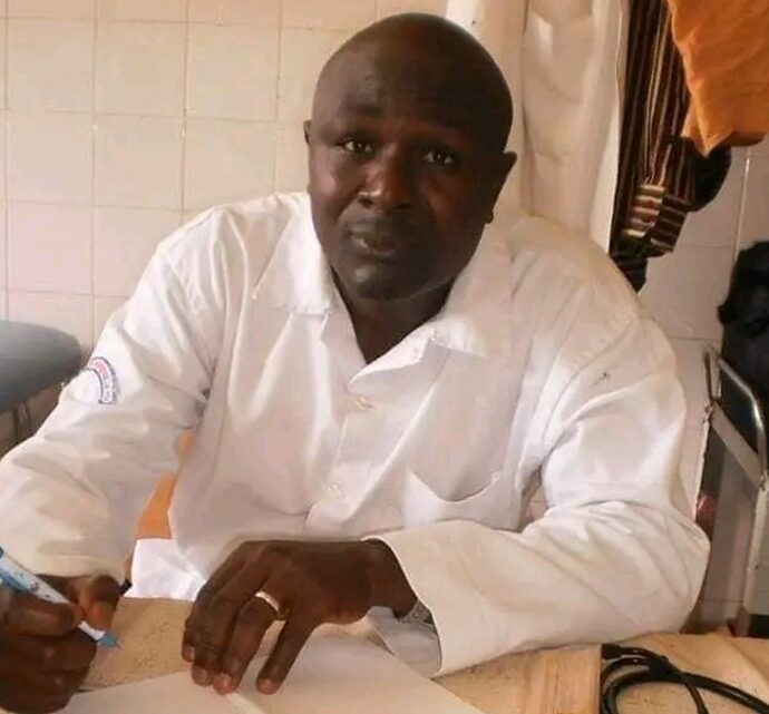 Kankan : Dr. Dioubaté, présumé brûleur du portrait du Général Doumbouya, retrouvé mort dans sa cellule