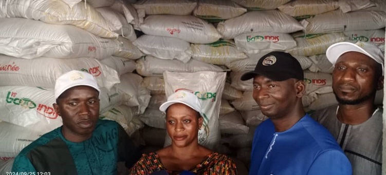 Mandiana-Sécurité alimentaire : Une importante quantité de riz local mis sur maché à 335 000 GNF le sac