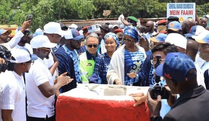 Mamou/Célébration des acquis du CNRD:  Le bitumage de la route Mamou-Faranah Lancé
