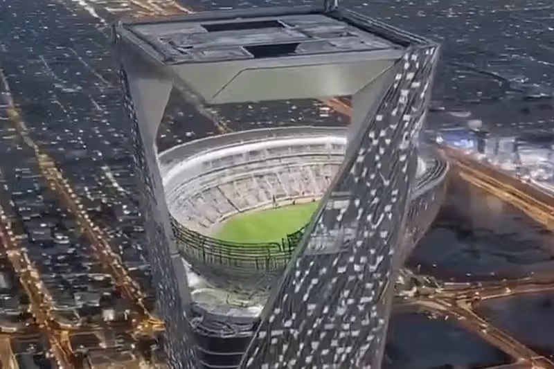 L’Arabie saoudite dévoile le « Sky Stadium », suspendu à 350 mètres du sol pour le Mondial 2034