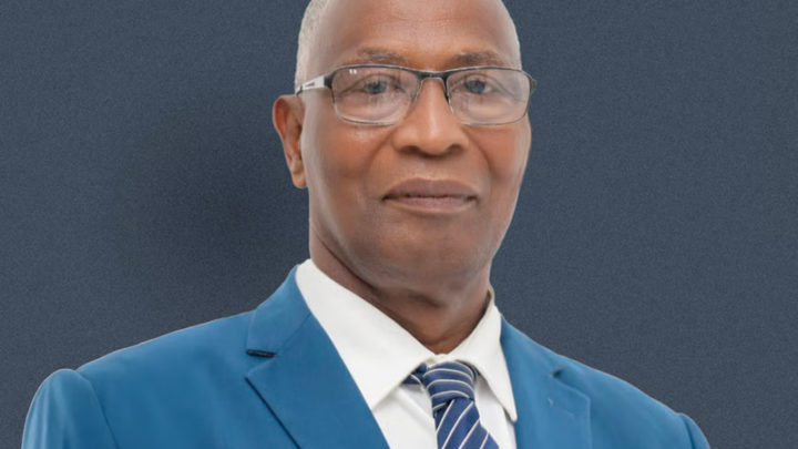 Guinée : Ce que la constitution de 2025 donne à Amadou Oury Bah, aucun Premier ministre ne l&rsquo;avait avant